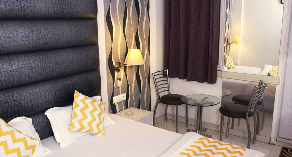 Hotel Arina Inn Daryaganj, New Delhi 3